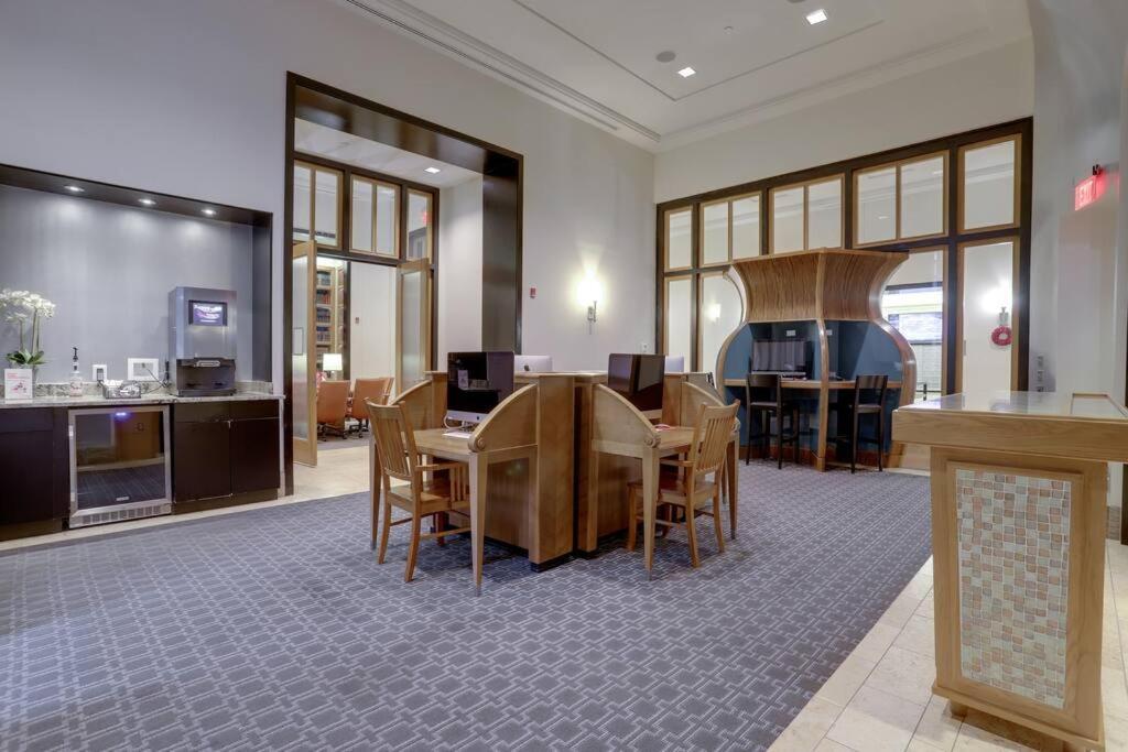 Bright And Cozy Apartment Near Pentagon City 알링턴 외부 사진